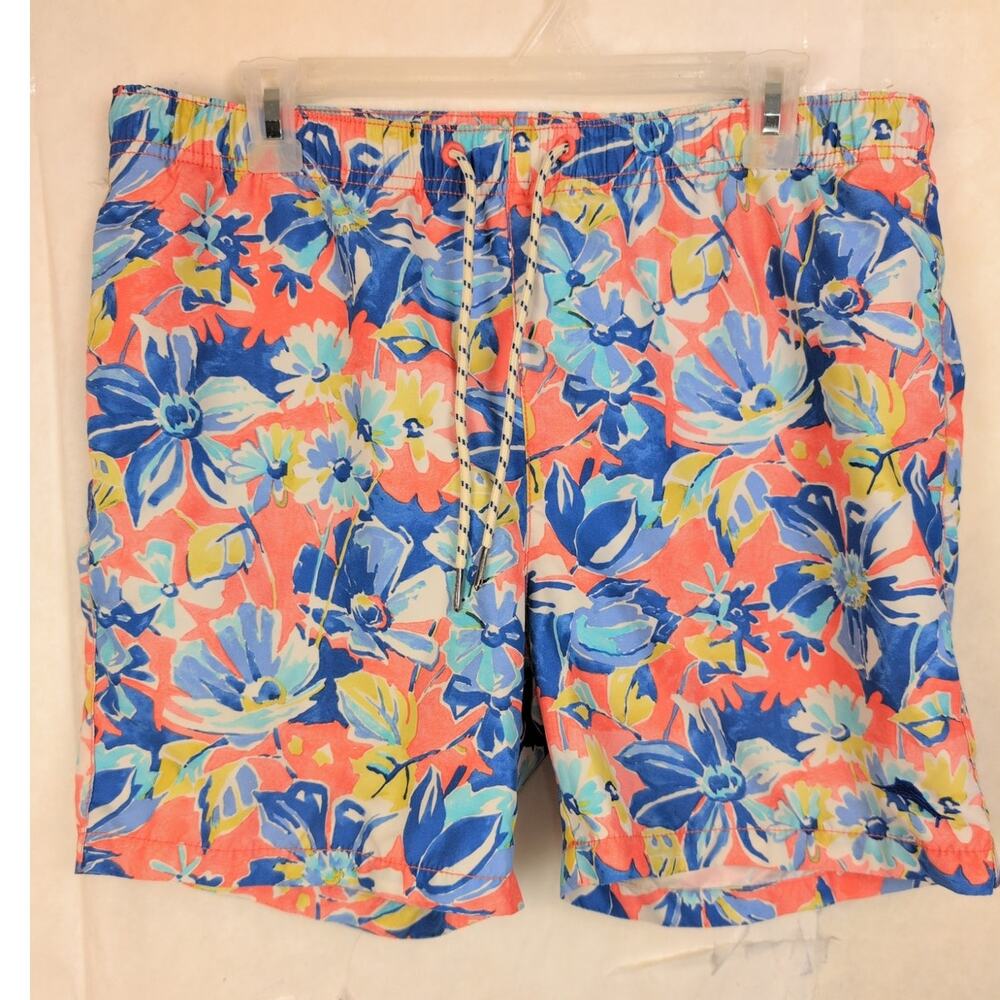Tommy Bahama Relax blue floral swim trunks Size Small Beachy Tropical Vacation
